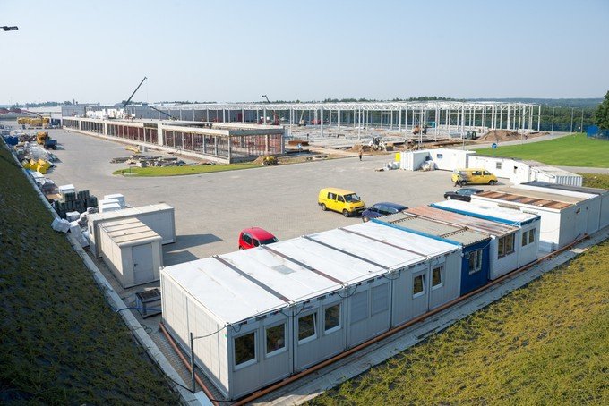 Aufnahme der Bauarbeiten am zweiten abschnitt des Europäischen Bauelementezentrums  (EBZ) – 25 000 m² zusätzliche Produktionsfläche