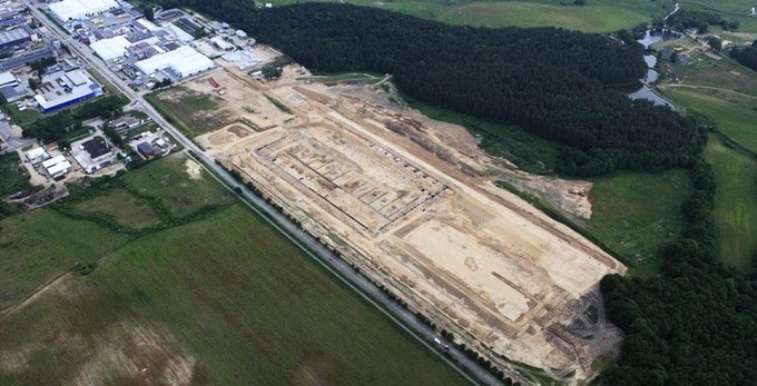 Aufnahme der Bauarbeiten am ersten abschnitt des Europäischen Bauelementezentrums  (EBZ) – 30 000 m² zusätzliche Produktionsfläche